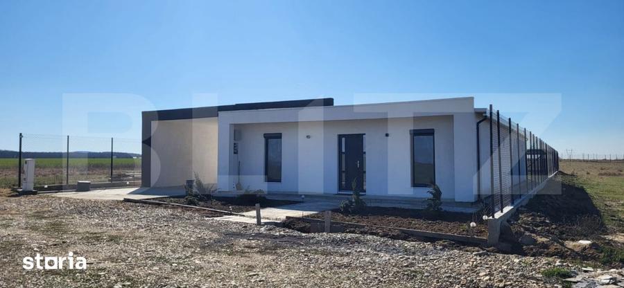 Casă cu 4 camere cu Teren 875 Mp în Oșorhei