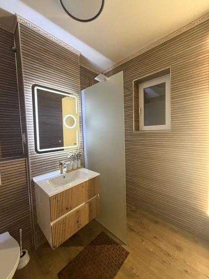 Apartament cu 2 camere decomandat în Tătărași