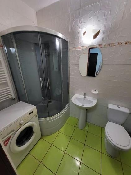 Apartament cu 2 camere semidecomandat, mobilat în Gorjului