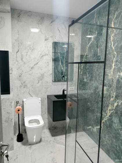 Casă individuală cu 5 camere cu Teren 200 Mp în Lujerului