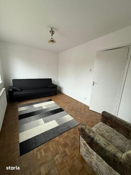 Apartament cu 2 camere semidecomandat în Brazda lui Novac