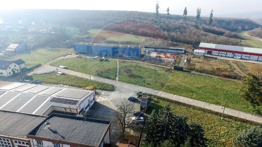 Spațiu industrial, de 700 mp, în Bonțida