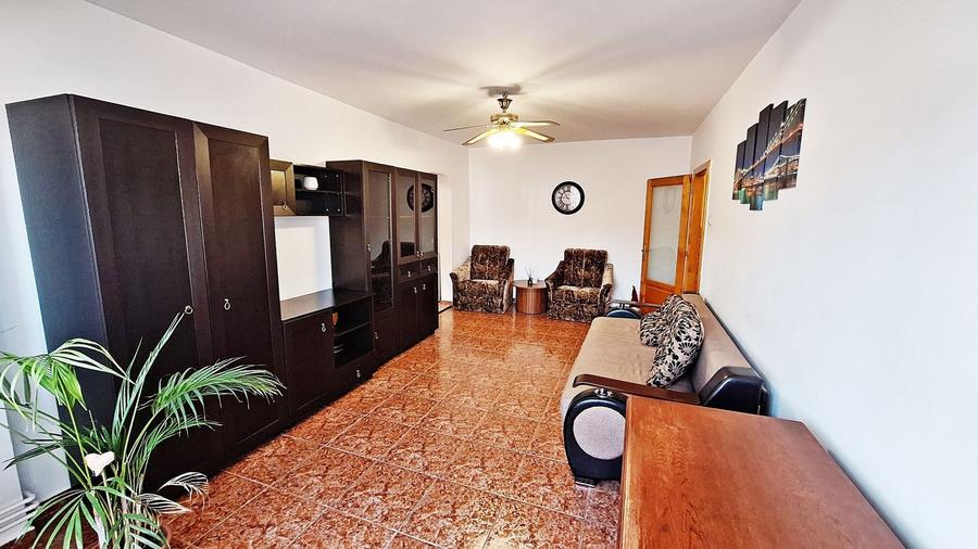 Apartament cu 2 camere semidecomandat, mobilat în Răcădău