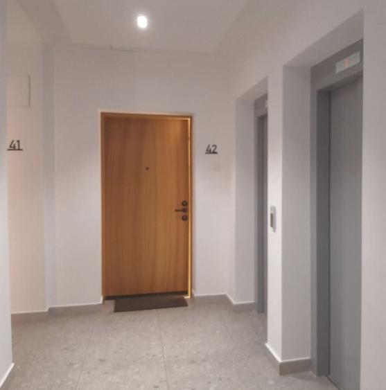 Vanzare Apartament modern cu 2 camere etaj 3 langa Petrom City - 18