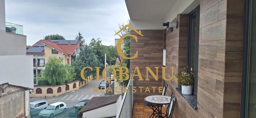 Apartament cu 2 camere, mobilat în Central