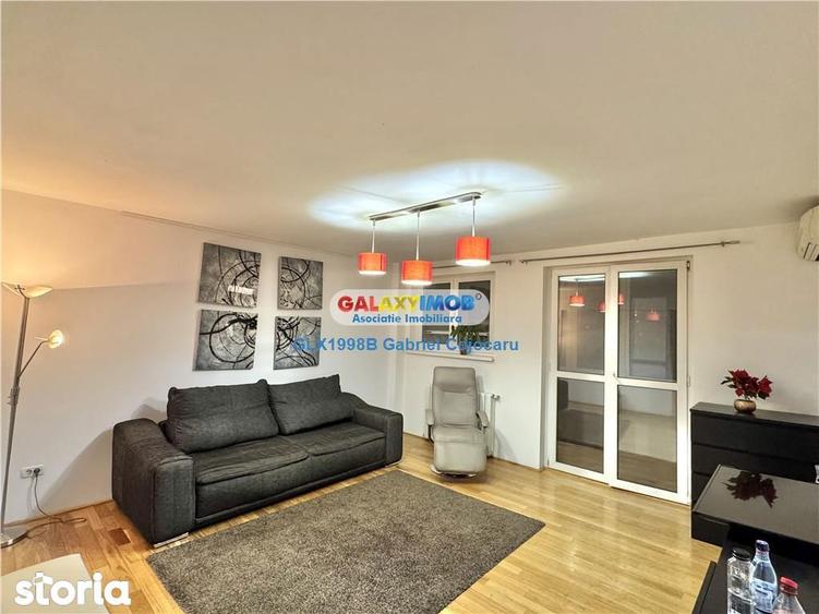 Apartament cu 3 camere decomandat, mobilat în Romană