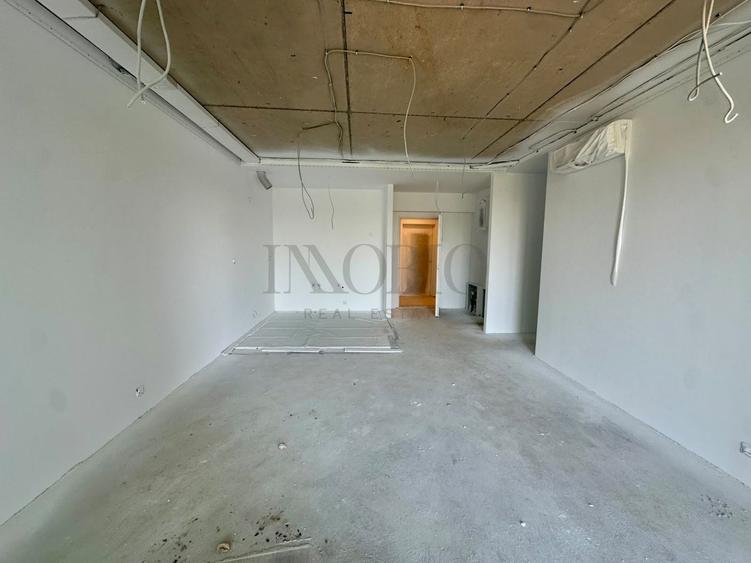 Apartament cu 3 camere în Colentina