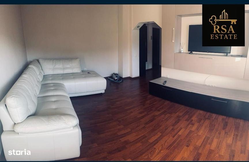 Apartament cu 3 camere decomandat în Lenin Sud