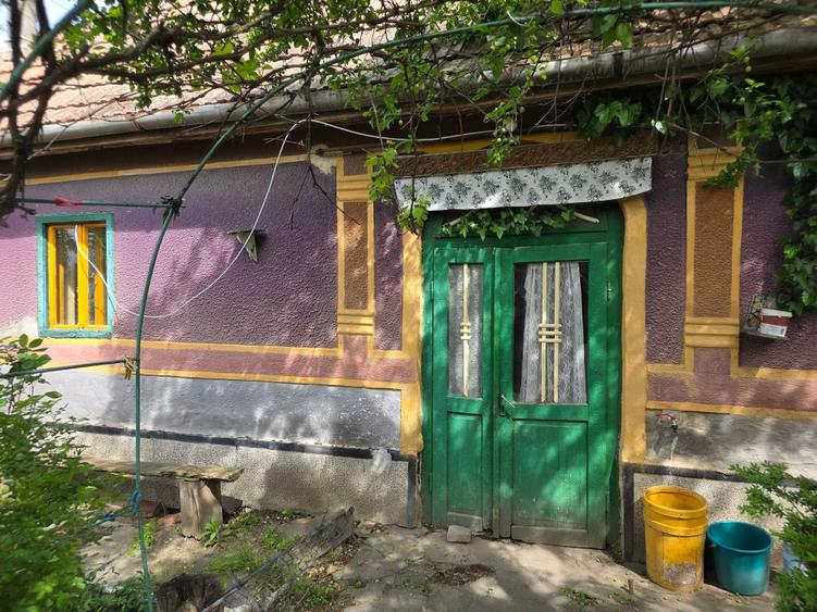Casă cu 4 camere în Armeni