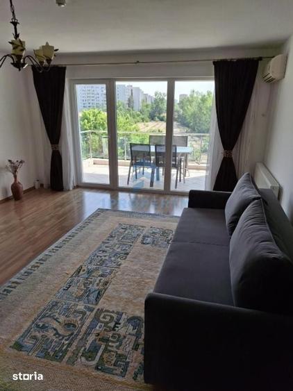 Apartament cu 3 camere în Pajura
