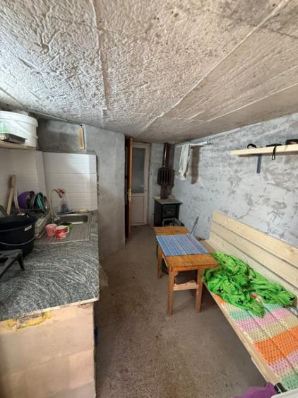 Casă cu 2 camere cu Teren 160 Mp în Păcii