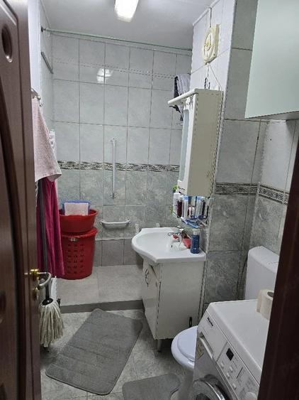 Vand schimb apartament 1 camera zona Soarelui Timisoara - 5