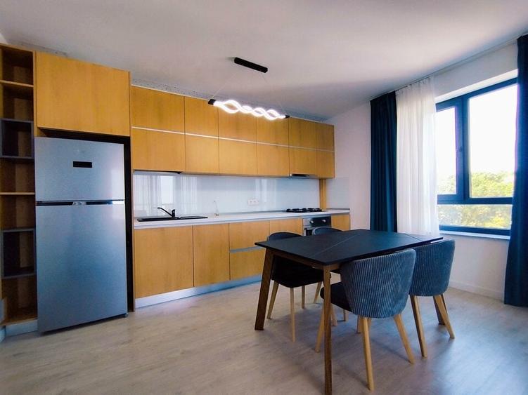 Apartament cu 3 camere decomandat în Nord