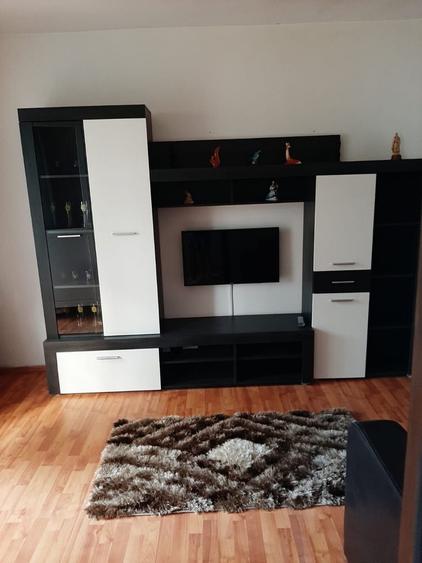 Apartament cu 2 camere semidecomandat în Popoveni