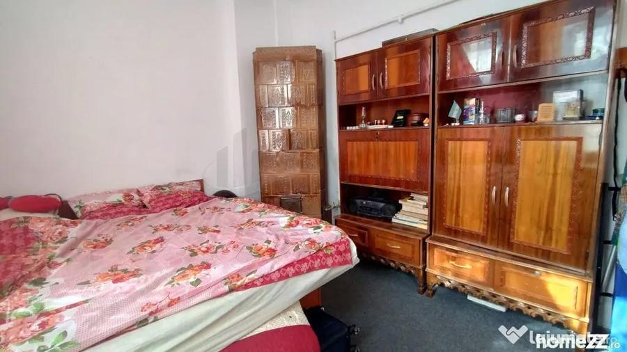 Apartament cu 4 camere decomandat în Universitate