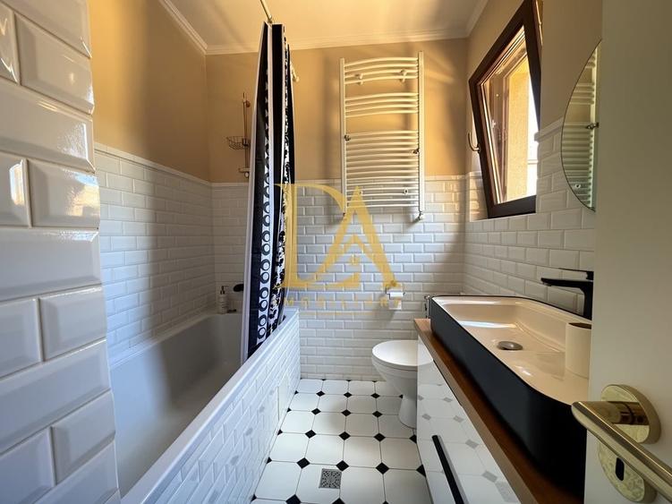 Apartament cu 2 camere semidecomandat în P-ța Romană