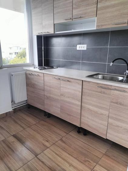 Garsonieră decomandată în Podgoria