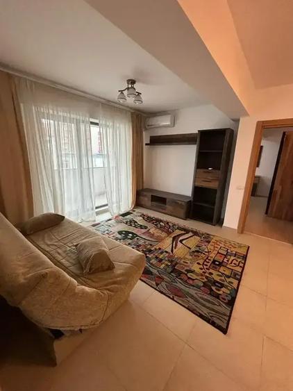 Apartament cu 2 camere semidecomandat, mobilat în Moșilor