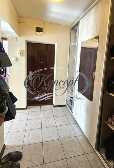 Apartament cu 3 camere decomandat, mobilat în Mănăștur