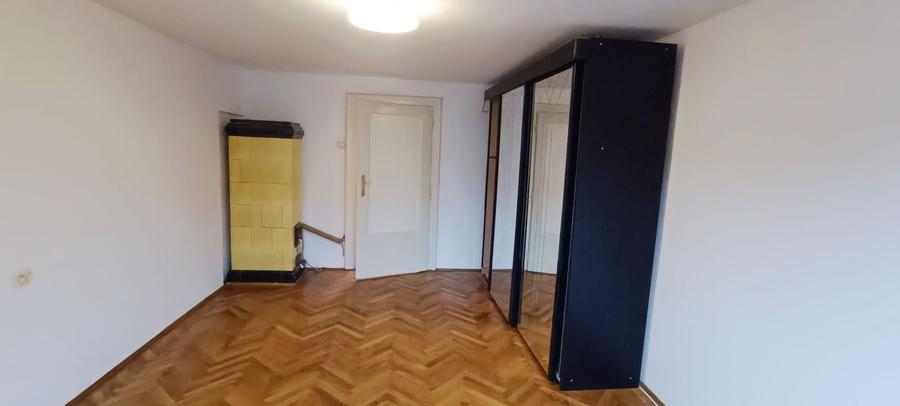 Apartament cu 2 camere decomandat, mobilat în Drumul Poienii
