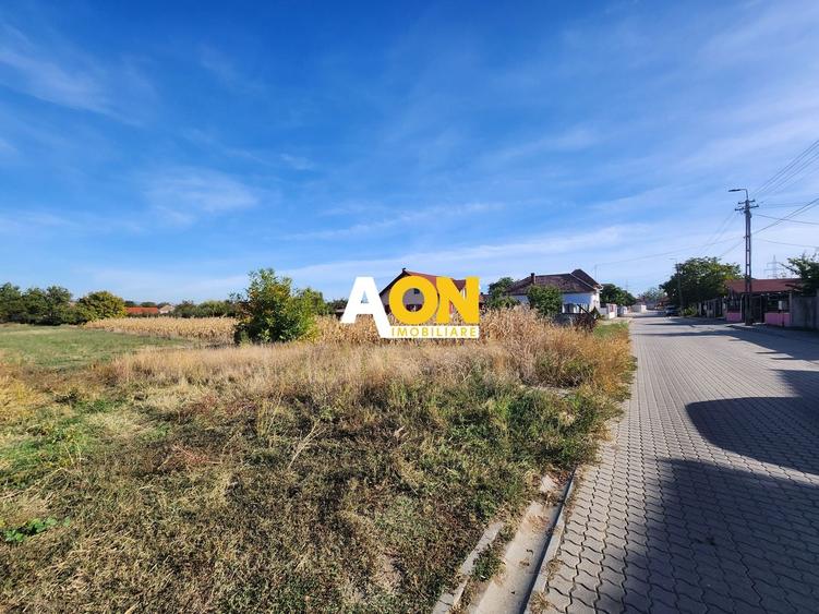 Teren Construcții intravilan de 2097 mp, în Periferie