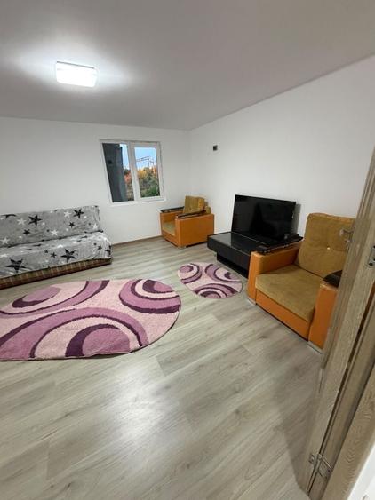 Casă cu 2 camere în Central