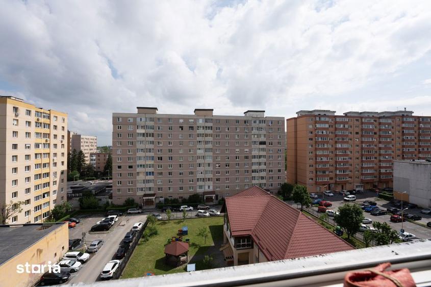 Apartament cu 3 camere decomandat, mobilat în Astra