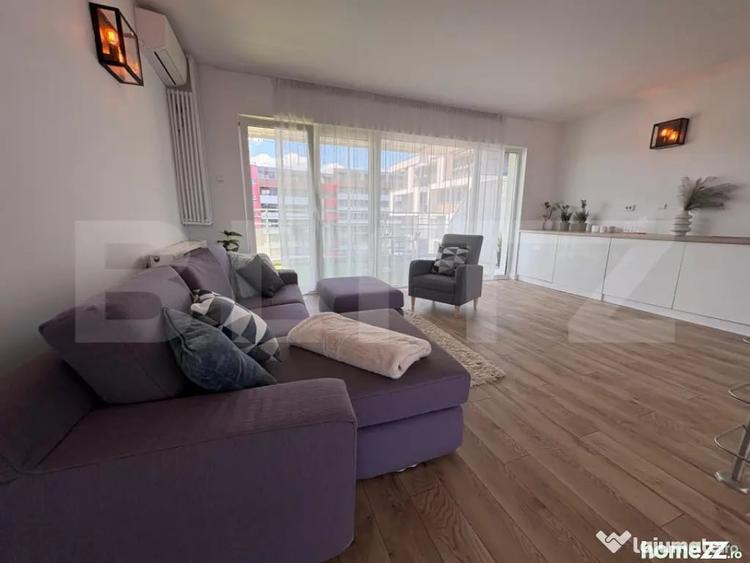 Apartament cu 5 camere decomandat în Bună Ziua