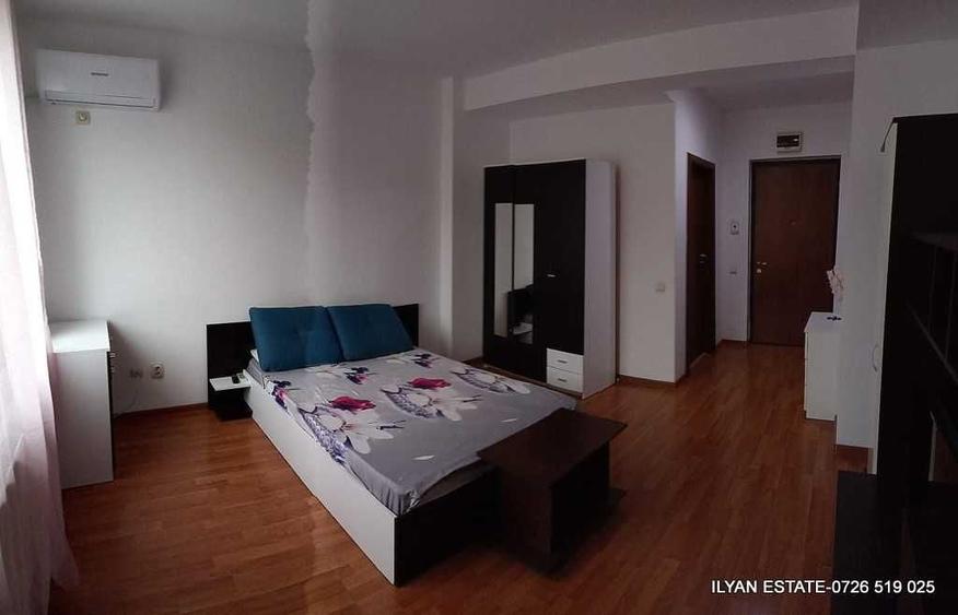 Garsonieră decomandată în Palazu Mare