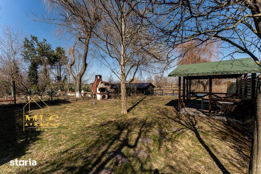 Casă cu 7 camere cu Teren 1935 Mp în Gruiu