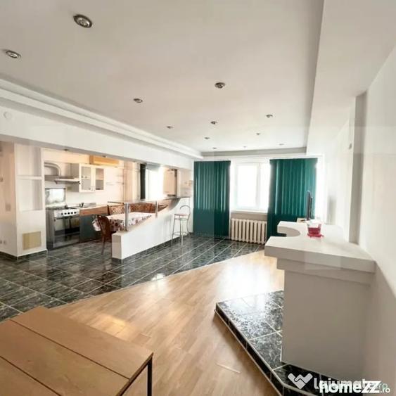 Apartament cu 2 camere decomandat în Central