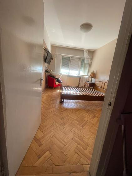 Apartament cu 2 camere decomandat în Dorobanți