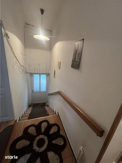 Casă cu Teren 440 Mp în Central