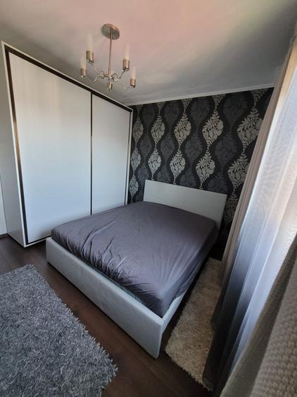 Apartament cu 2 camere semidecomandat în Runcu