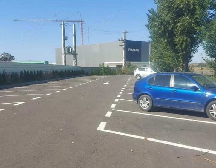 Teren de 8400 mp, în Central