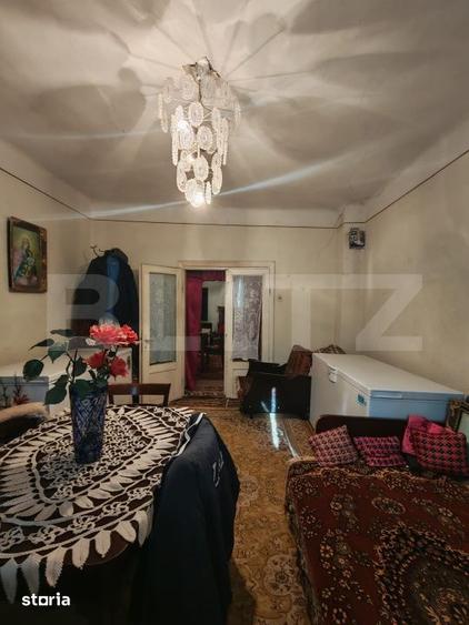 Casă cu 3 camere cu Teren 1033 Mp în Central