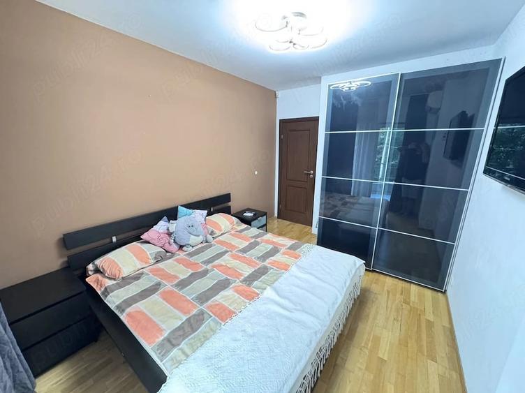Apartament cu 2 camere decomandat în Baba Novac