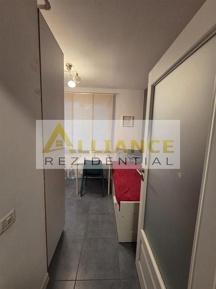 Garsonieră decomandată, mobilată în Berceni