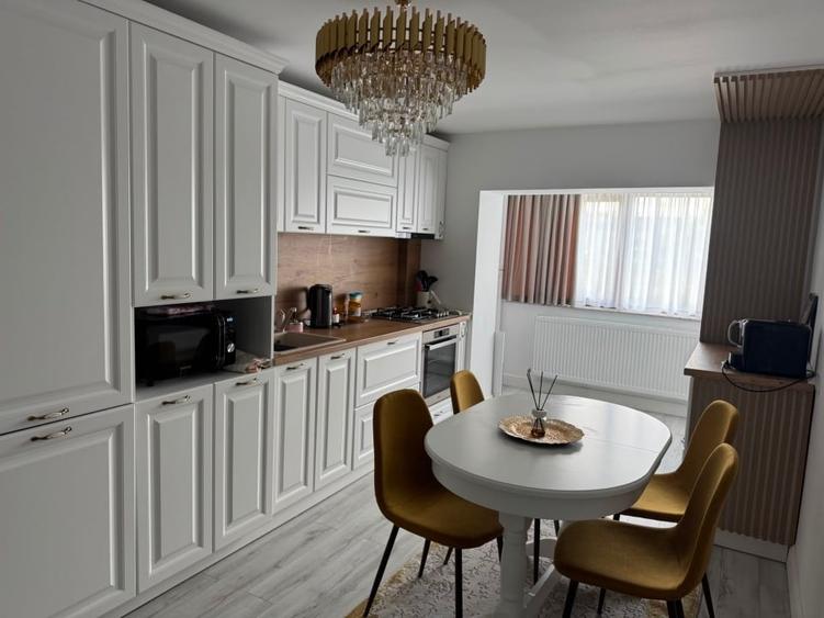 Apartament cu 2 camere, mobilat în Steaua