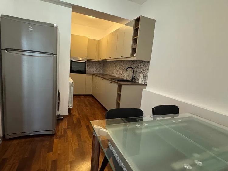 Apartament cu 3 camere decomandat, mobilat în Herăstrău