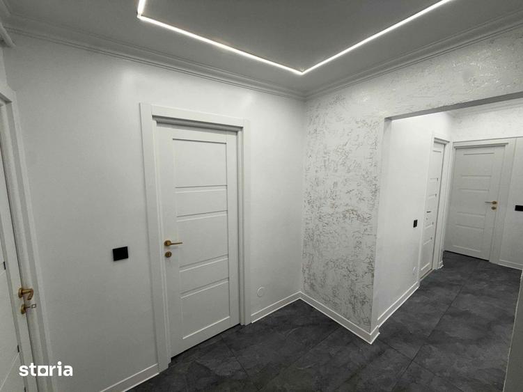 Apartament cu 3 camere decomandat în Brăilița