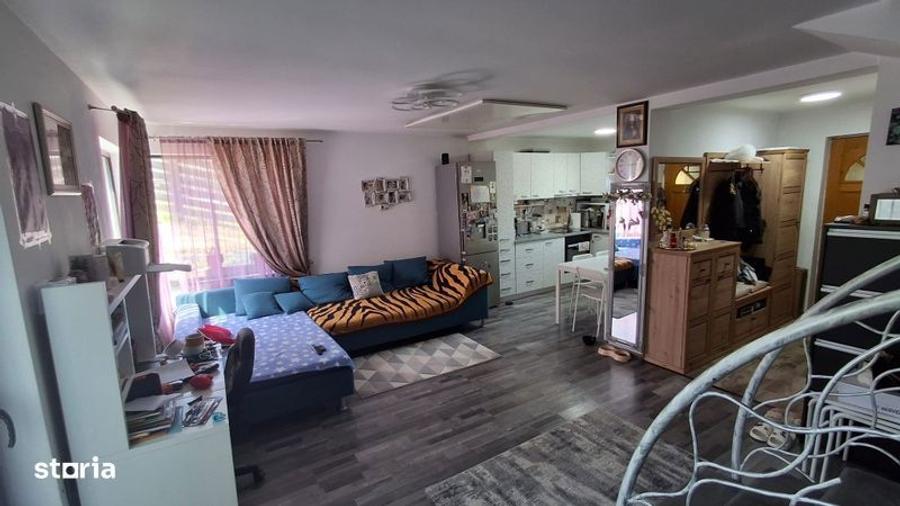 Casă cu 3 camere cu Teren 90 Mp în Moșoaia