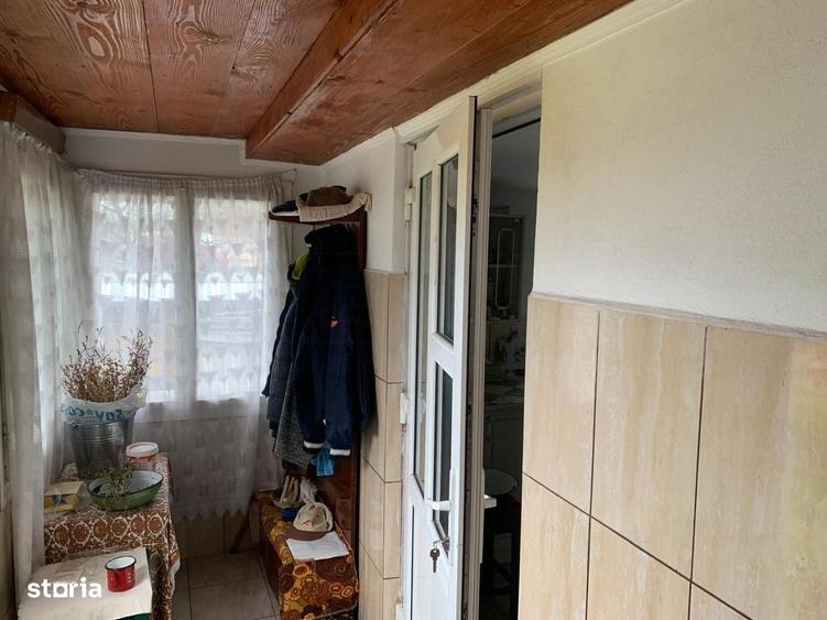 Casă cu 3 camere în Putna