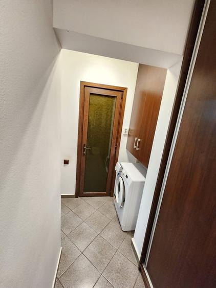 Apartament cu 3 camere decomandat în Brâncoveanu