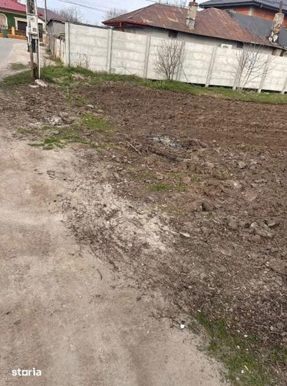 Teren intravilan 1437 mp in Com.Berceni (Str.George Co?buc) Proprietar - 1