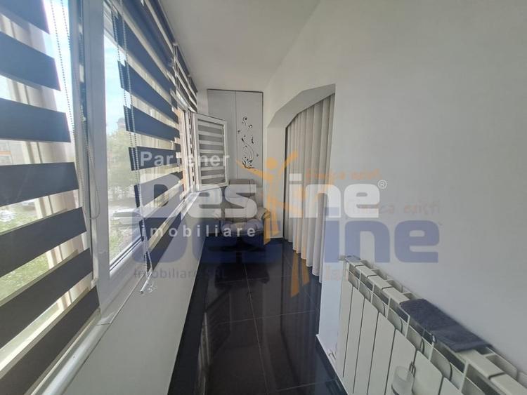 Apartament cu 3 camere decomandat, mobilat în Galata