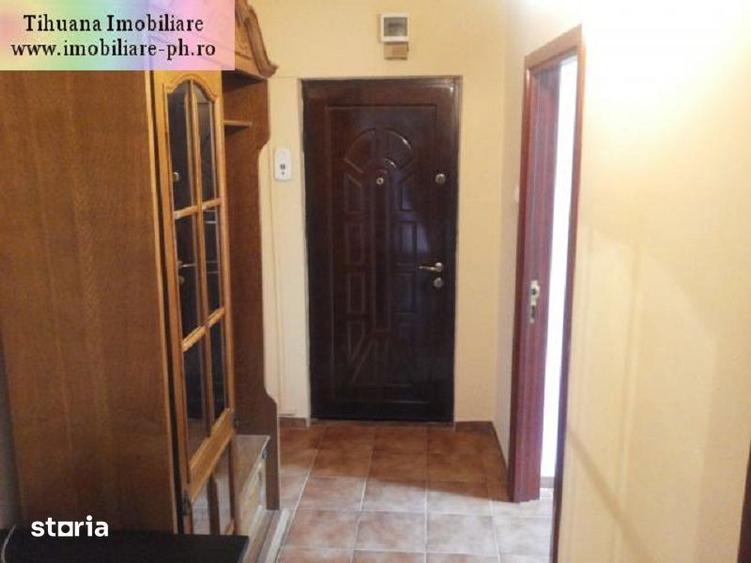 Apartament cu 2 camere decomandat în Republicii