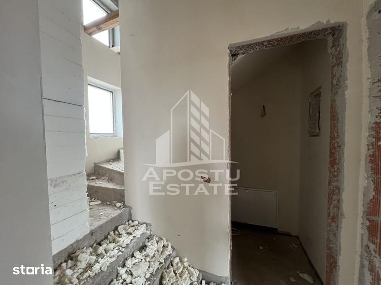 DE VANZARE casa alipita in Covaci cu curte mare - 18
