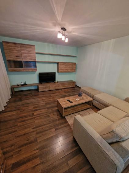 Apartament cu 2 camere decomandat în Turnișor