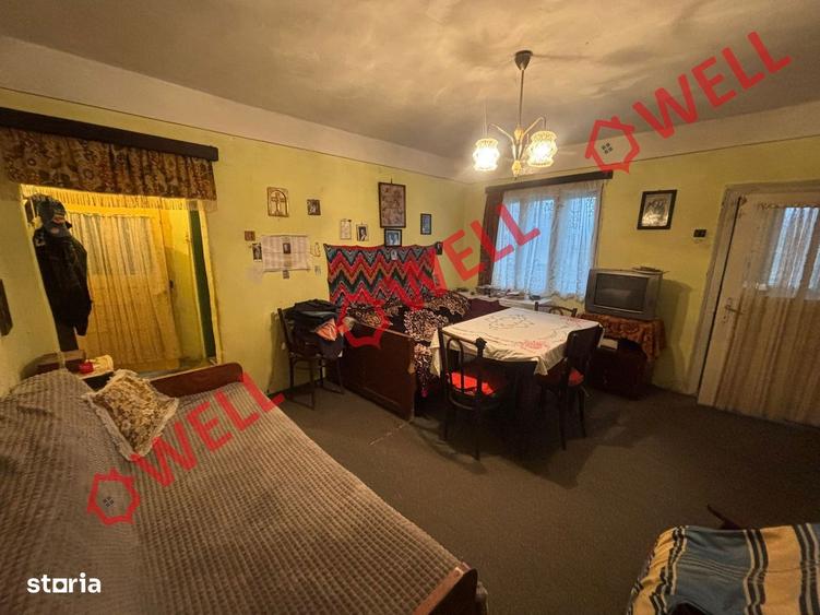 Casă cu 2 camere cu Teren 1189 Mp în Brețcu